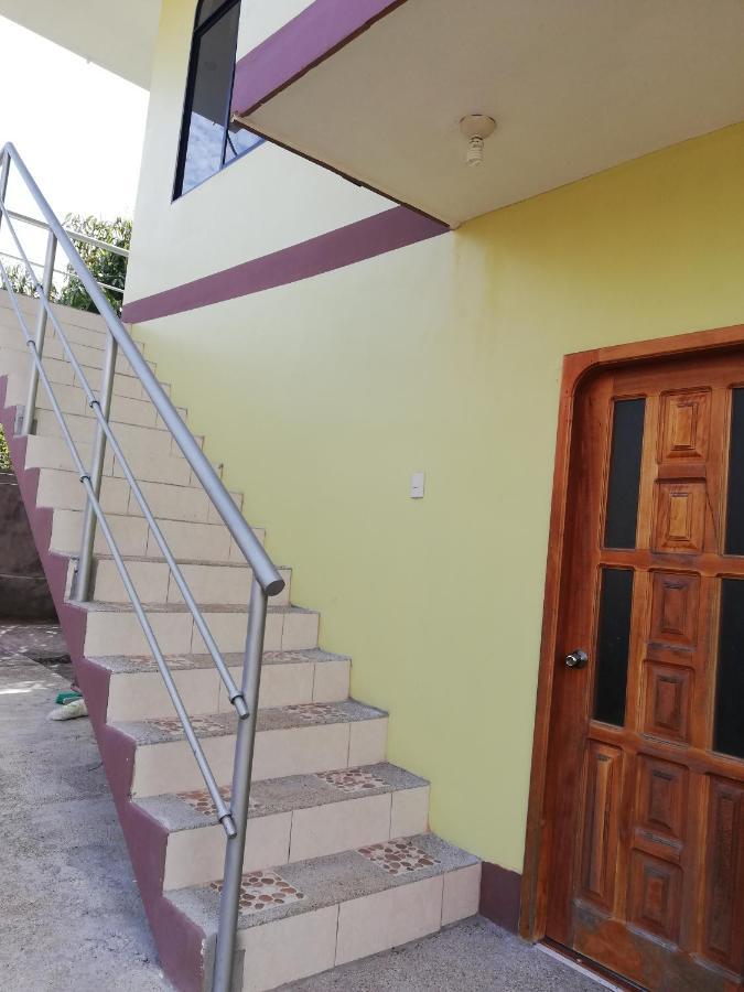 Cucuve Eco Hostal Puerto Baquerizo Moreno Exteriör bild
