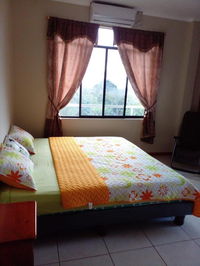 Cucuve Eco Hostal Puerto Baquerizo Moreno Exteriör bild
